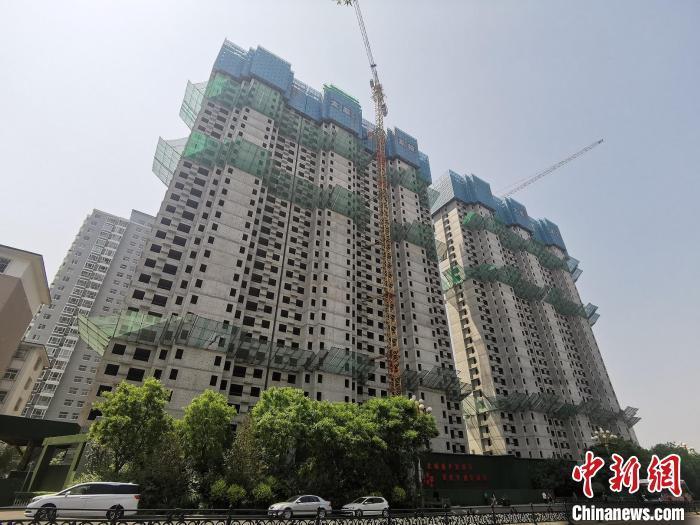 資料圖：一棚戶區(qū)住房改造項(xiàng)目?！「叻宸?攝